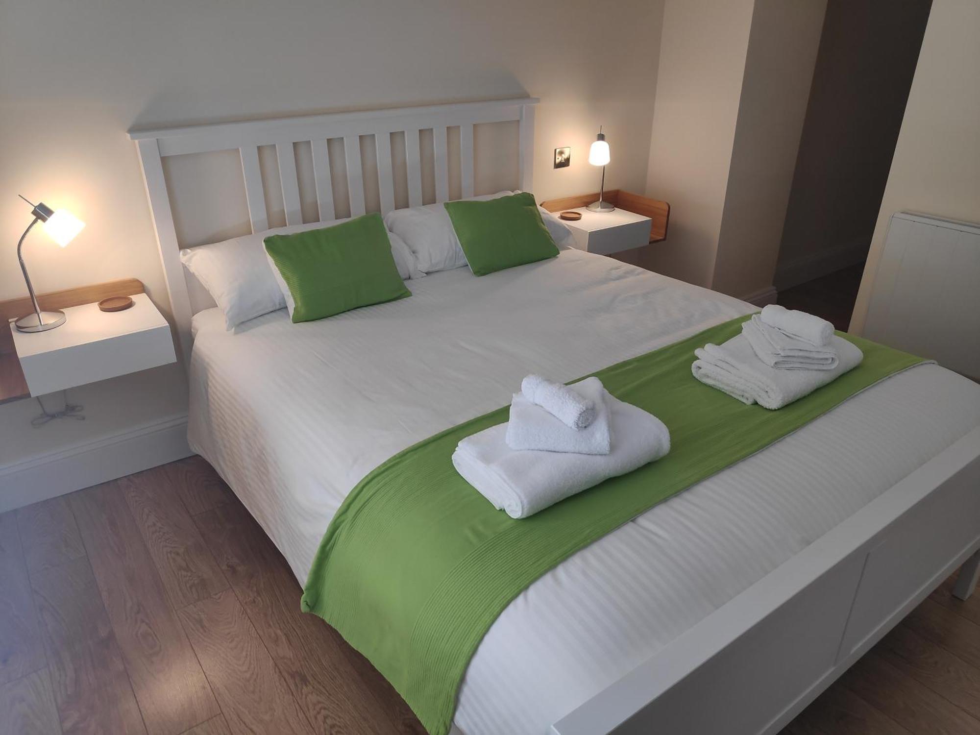 Chandler'S Lodge B&B คาเมลฟอร์ด ภายนอก รูปภาพ